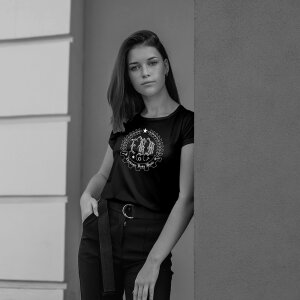 Girlie -  EBM - Outline XXL